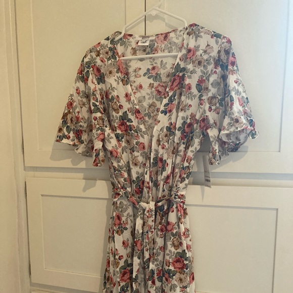 Jessica Rey Wrap Dress/Cover Up in Ivory Fleur - Picture 5 of 7